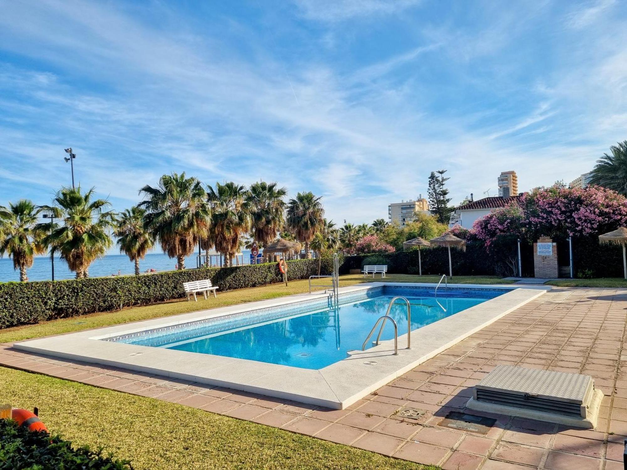Barbados Beach And Pool Apartment Fuengirola Zewnętrze zdjęcie