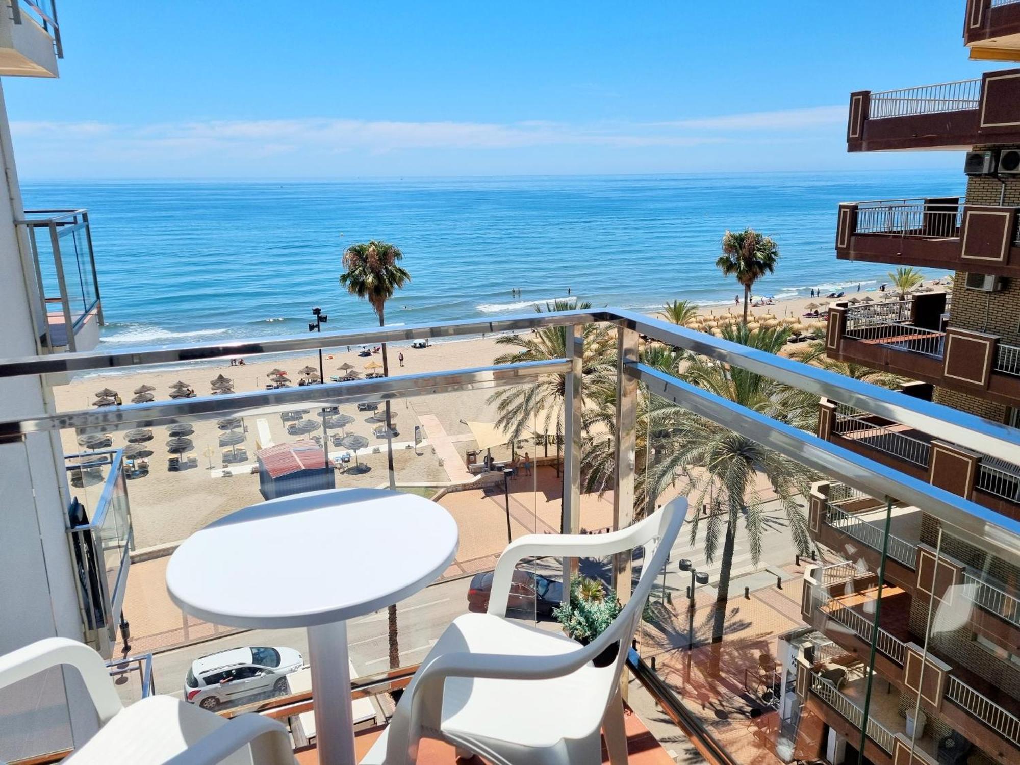 Barbados Beach And Pool Apartment Fuengirola Zewnętrze zdjęcie